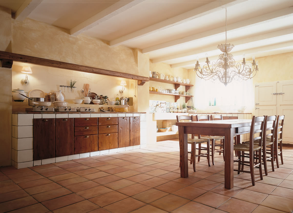 Cucine country chic componibili in legno ecologiche valdelsa siena ... Cucine per case di campagna